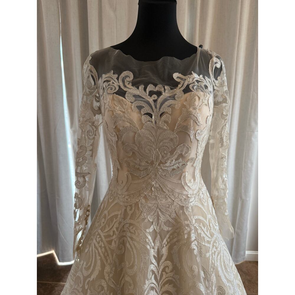 Stunning Amare Couture Bridal Gemma Dress Size 8 - Picture 2 of 9